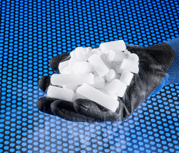 干冰清洗：高效清潔的科學原理解析