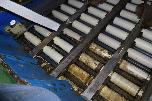 為什么干冰清洗代替水洗廠家都愿意接受